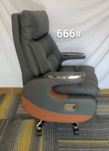 Boss chair with premium quality and comfortable