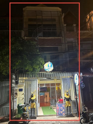 Fully Equipped Shophouse Restaurant for Rent – $3,000/month