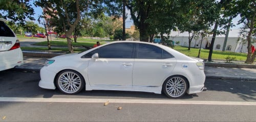 Hs250h 010 ម្ចាស់ដើមប្រើផ្ទាល់ លេងហើយ(22800$ចរចា