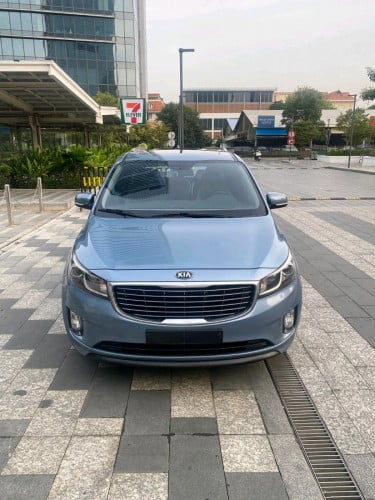 Kia carnival ឆ្នាំ 2016 បើកដំបូល2តង់