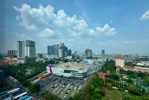 Modern 2 Bedrooms Condo for RENT at The Penthouse Residence in front of AEON Mall 1