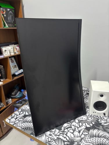 MSI G32CQ4 E2 32in 165hz 2k