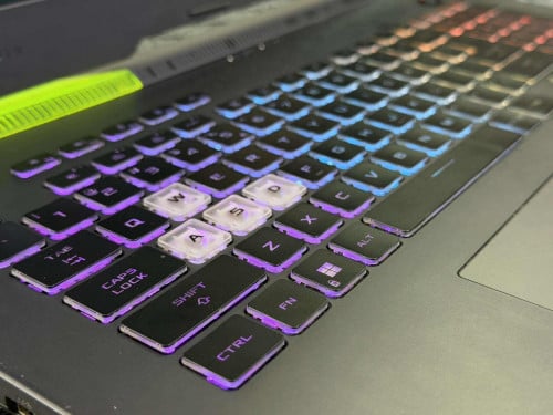 ROG Strix G17 (2022) មួយទឹកស្អាត ❤️