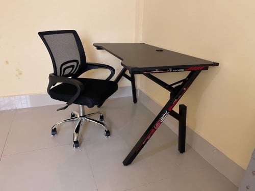 Set table and chair office