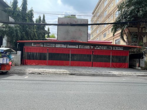 Shop for rent in bkk1