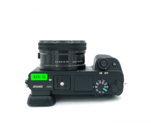 SONY A6400 KIT 16-50mm F/3.5-5.6 OSS