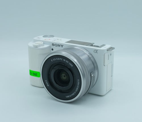 SONY ZV-E10 KIT 16-50mm F/3.5-5.6 OSS