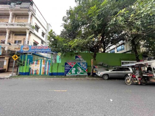 ផ្ទះអាជីវកម្មសម្រាប់ជួល នៅបឹងកេងកង២ទីតាំងល្អសាលារៀន បើកការិយាល័យធ្វើការ និងប្រកបអាជីវកម្មផ្សេងៗ