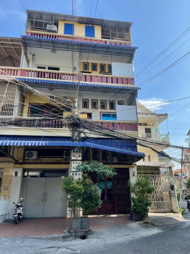 បន្ទប់ជួល