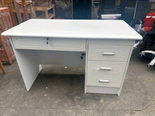 តុបុគ្គលឹក