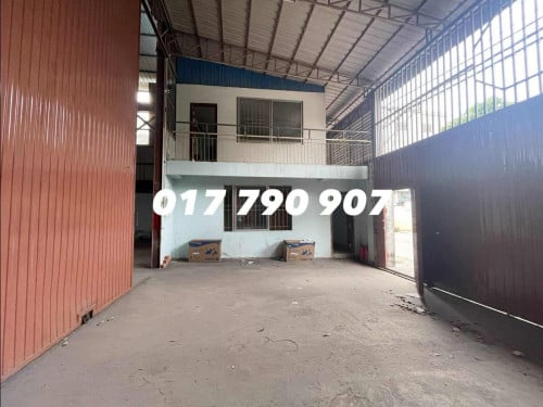 ឃ្លាំងជួល ចំការដូង