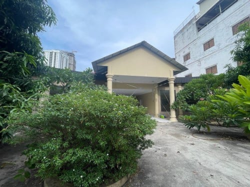 អាគារជួលក្រោយតុលាការក្រុង