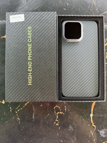 លក់ខេសកាប៉ោន 16 pro max​ នៅស្អាត99%