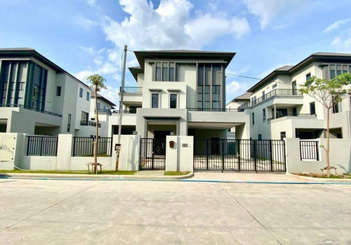 វីឡាឃ្វីន 60ម លក់បន្ទាន់ (NK)