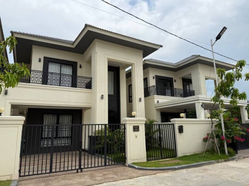 វីឡាសម្រាប់ជួល បុរីAmory 7 Makara/ Villa for rent at Borey Amory 7 Makara