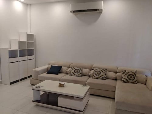 【Link Villa for Rent】	Link Villa for rent in PH Quaterial 	 【联排别墅出租】	金边永旺2附近 四室二厅五卫 出租