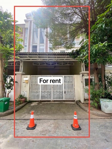 ផ្ទះវីឡាសម្រាប់ជួល នៅបុរី ជីបម៉ុង ជិតអុីអនពីរ    | Villa for rent at Borey Chip Mong near Aeon II