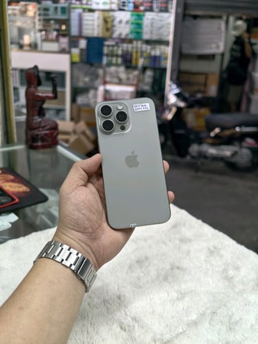 15 Pro max 256G ZP ស្អាត98.99% ថ្ម87% សំនុំហ្សីនណែ
