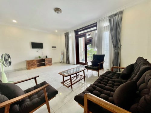 2Bedrooms | 3Bathrooms | TTP-Russian Market