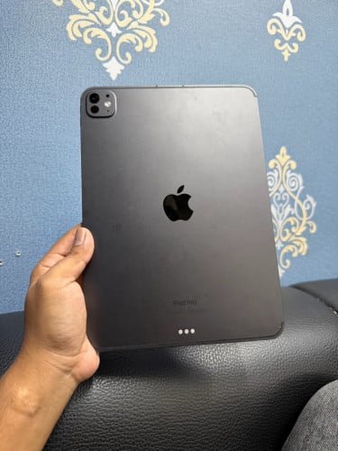 iPad M4 11 Inch 256g Sim WiFi 99%