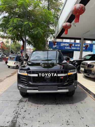 LAND CRUISER GR SPORT 2022 មួយទឹកស្លាកលេខ