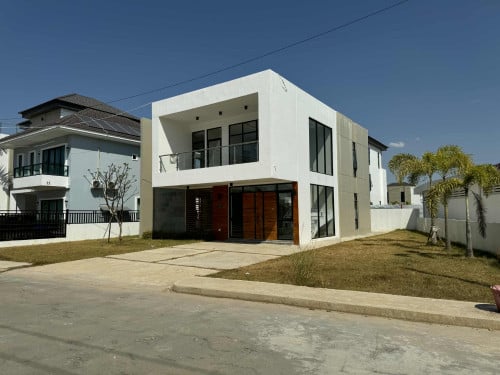 Legacy Villa for sale 220,000$(Negotiate)