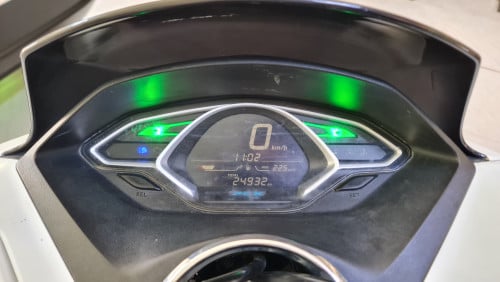 PCX2019 ជិះផ្ទាល់ខ្លួន នៅស្អាត