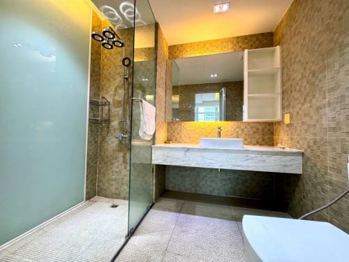 Silver town bkk1 for rents