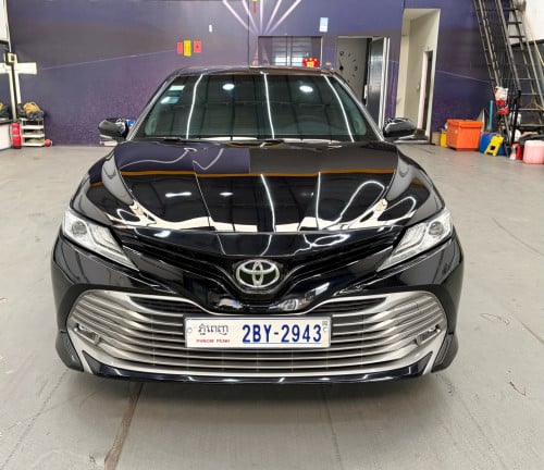 Toyota Camry 2020 2.5Q Full option ឡានខ្លាញ់គោ