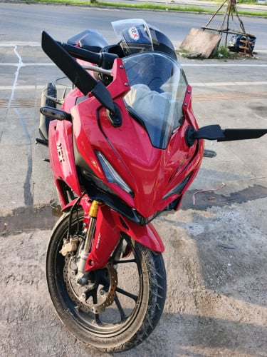 ម៉ូតូលក់ម្ចាស់ជនជាតិ គីឡូតិច លក់2200ចចាចុះបានទៀត