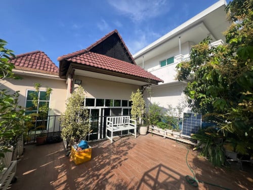 ផ្ទះជាន់ទី2 សម្រាប់ជួល នៅទួលទំពូង