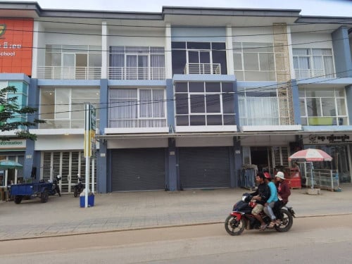 ផ្ទះអាជីវកម្មលក់ (បុរីវ៉ារីណា 2ល្វែង) សង្កាត់ក្រាំងធ្នង់ ខណ្ឌសែនសុខ