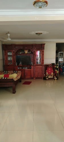 លក់44000$ ចរចារ