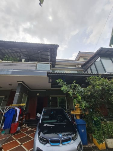 ផ្ទះសំរាប់លក់ បុរី 999 បឹងទំពុន​ មានជ័យ​ ភ្នំពេញ​