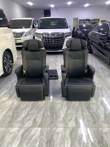 កៅអីឡានALPHARD