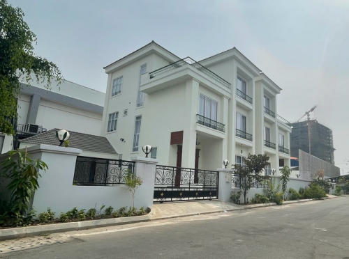 វីឡាសម្រាប់ជួល នៅក្នុងបុរីវីឡាថោន ជិតសាលាISSP ផ្លូវ60m