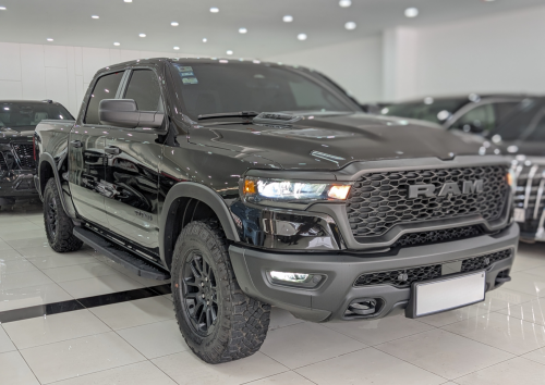 霸王龙 RAM 1500 Rebel 2025