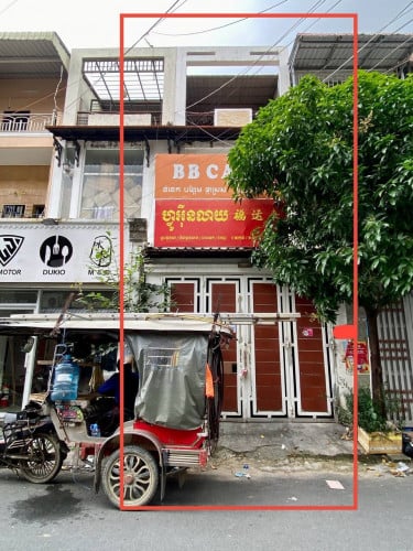 ផ្ទះសម្រាប់ជួល រកស៊ីបាននៅជិតផ្សារទួលទំពូង   | Shop house for rent near Tuol Tompung market