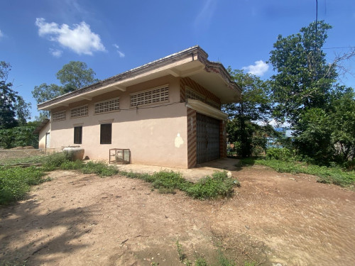 🏦House Available for Urgent Sale at a Special Price (Negotiable).