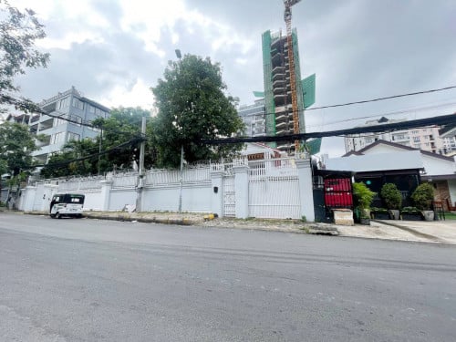 វីឡាសម្រាប់ជួល នៅសង្កាត់បឹងកេងកង១ | Villa for rent in sangkat Boeung KengKang1