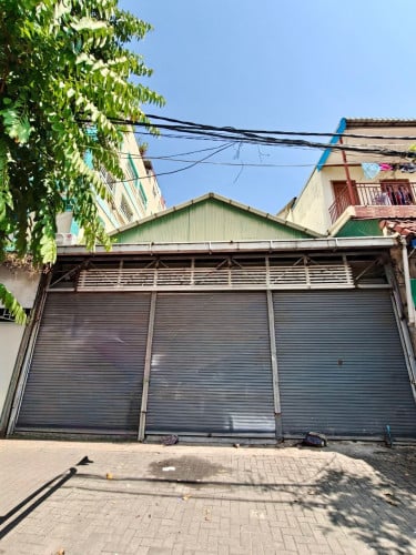 ឃ្លាំងសំរាប់ជួលចំការមន ទន្លេបាសាក់  /  Ware-House for rent Chomkarmon , Tonle Bassac