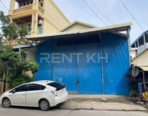 ឃ្លាំងសំរាប់ជួលនៅខណ្ឌដង្កោ | Warehouse for Rent at Khan Dangkao