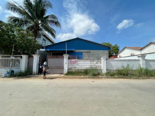 ឃ្លាំងជួលនៅជិតវត្តអង្គតាមិញ / Warehouse for Rent Near Angtaminh Pagoda