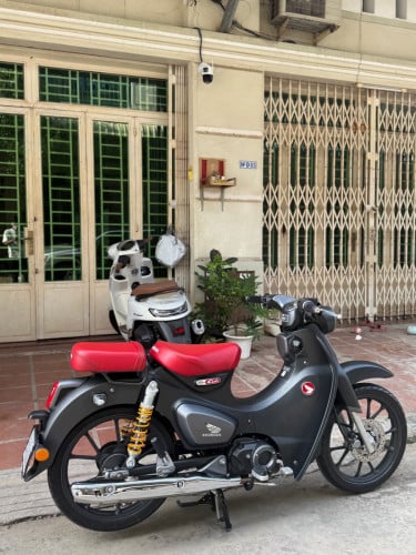 3200$ ម៉ូតូ145000គីឡូសុីន