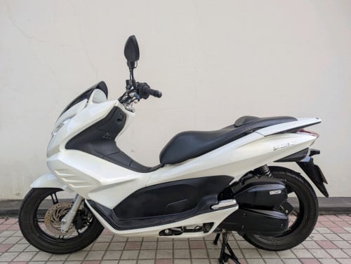 Honda PCX (2013) Japan special edition