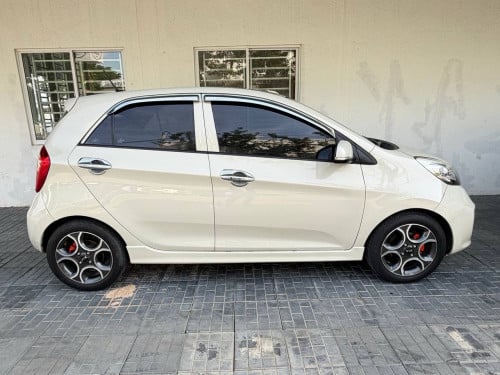 Kia Morning 2012 full option- ឡានស្អាត - តម្លៃ 8100$