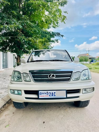 LexusLX 470 ឆ្នាំ2003 សាណុំសាំងបង់រំលោះបាន២៥ខេត្តក្រុង