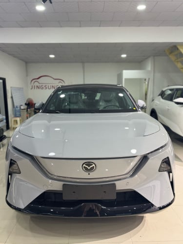 Mazda Ez-60 option Max ចចារ