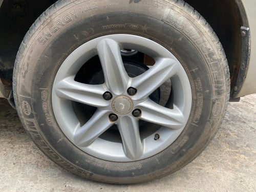 michelin195/70/14 25$