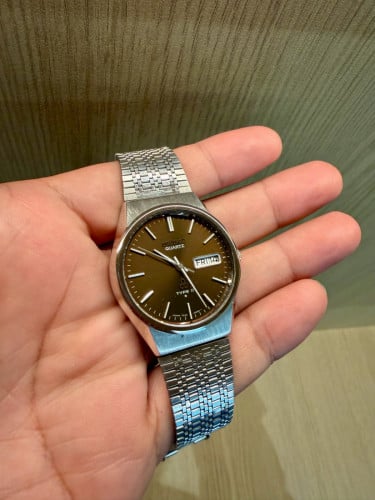 Original Super Rare Vintage SEIKO Chocolate Espresso Dial Quartz Type II JDM 1977 - (Condition 95%)